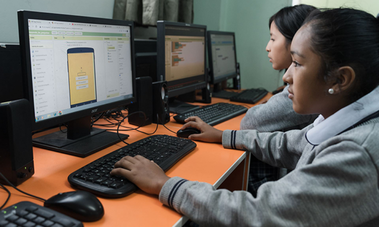 Tecnología en la educación y su aplicación en el Perú